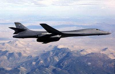 美國空軍B-1B轟炸機(jī)側(cè)面圖