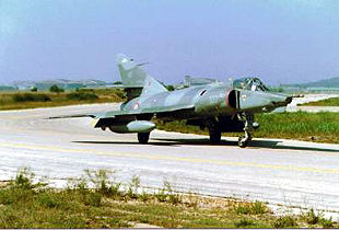 軍旗IVP偵察型，機(jī)鼻特寫