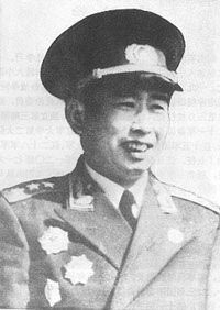 劉亞樓