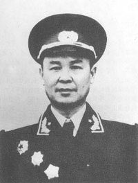 韋國清