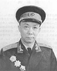 肖望東