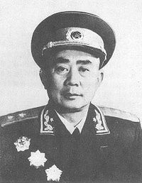 譚甫仁
