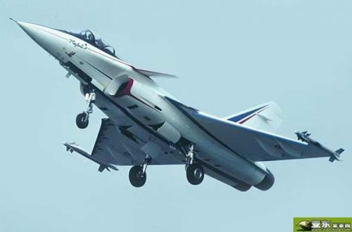 中國艦載機選型分析:國產改型蘇-27最合適