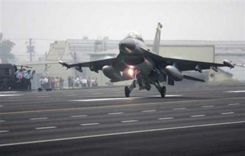 臺(tái)軍若用新型F16自殺炸三峽只能有去無回 
