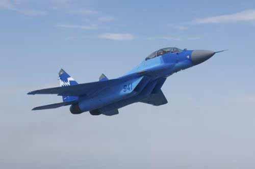 中國艦載機(jī)選型分析:國產(chǎn)改型蘇-27最合適
