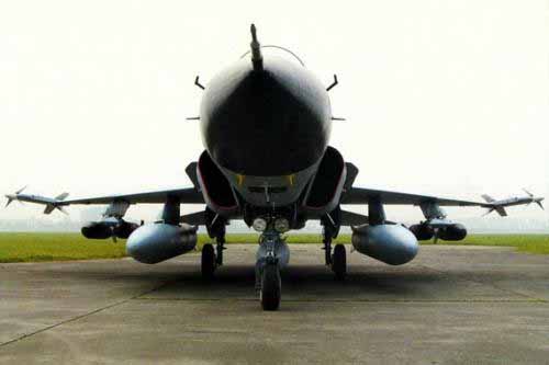 巴空軍將建“梟龍”中隊(duì) 20余國(guó)欲購(gòu)買(mǎi)梟龍戰(zhàn)機(jī)