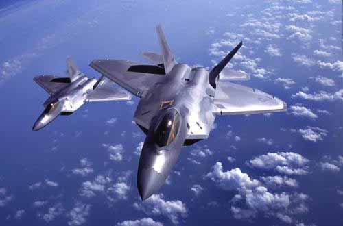 美國確定不賣F-22 日本被迫“改裝舊戰(zhàn)機”