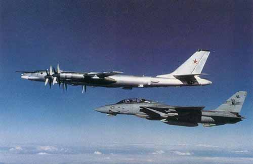 俄轟炸機(jī)試圖窺視英軍演習(xí)遭英國空軍戰(zhàn)機(jī)攔截