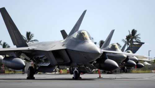 駐日美軍根據(jù)朝鮮局勢可能再次部署F-22戰(zhàn)斗機(jī)