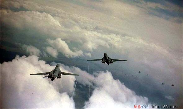 印度空軍首次參加“紅旗”軍演 蘇30將挑戰(zhàn)F-22 