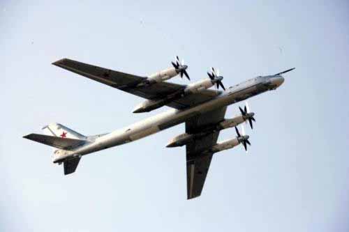 英空軍緊急出動攔截飛向領(lǐng)空的俄羅斯戰(zhàn)略轟炸機(jī) 