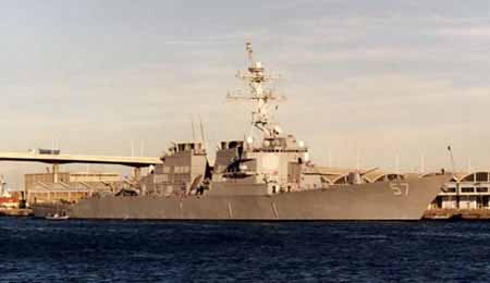“米切爾”導彈驅(qū)逐艦
