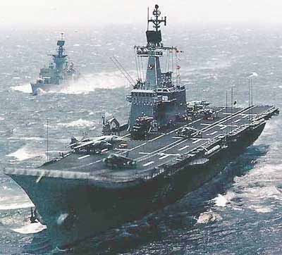 “加克里納呂貝特”號(hào)航空母艦