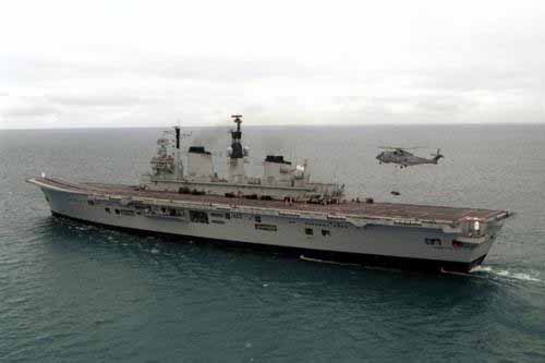 英國(guó)將在未來(lái)10年內(nèi)耗巨資新造兩艘航空母艦 