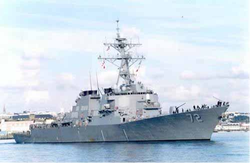 “馬漢”號(hào)導(dǎo)彈驅(qū)逐艦
