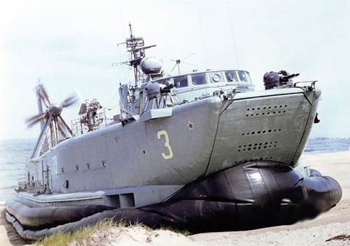 新型登陸艦加入俄太平洋艦隊(duì) 動(dòng)力和導(dǎo)航設(shè)備先進(jìn)