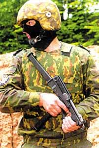 PP-2000沖鋒槍