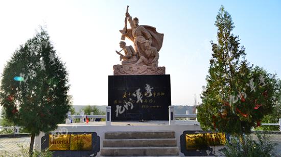 虎豹口紀(jì)念雕塑