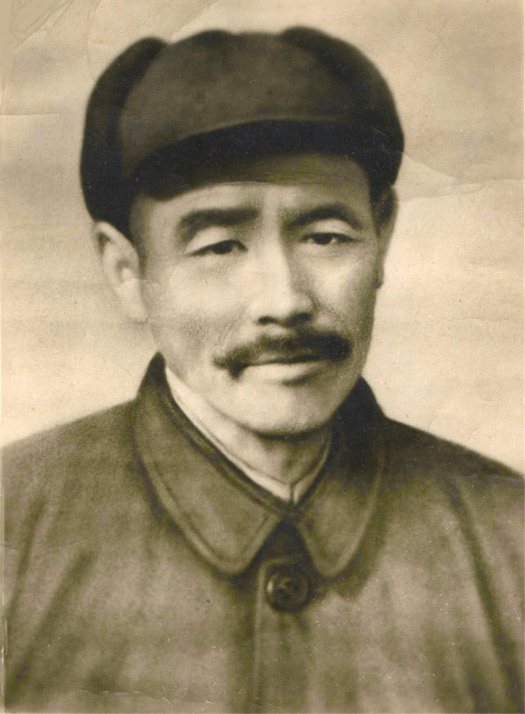 遲到的慰藉——記紅軍權(quán)文祥墓揭碑儀式